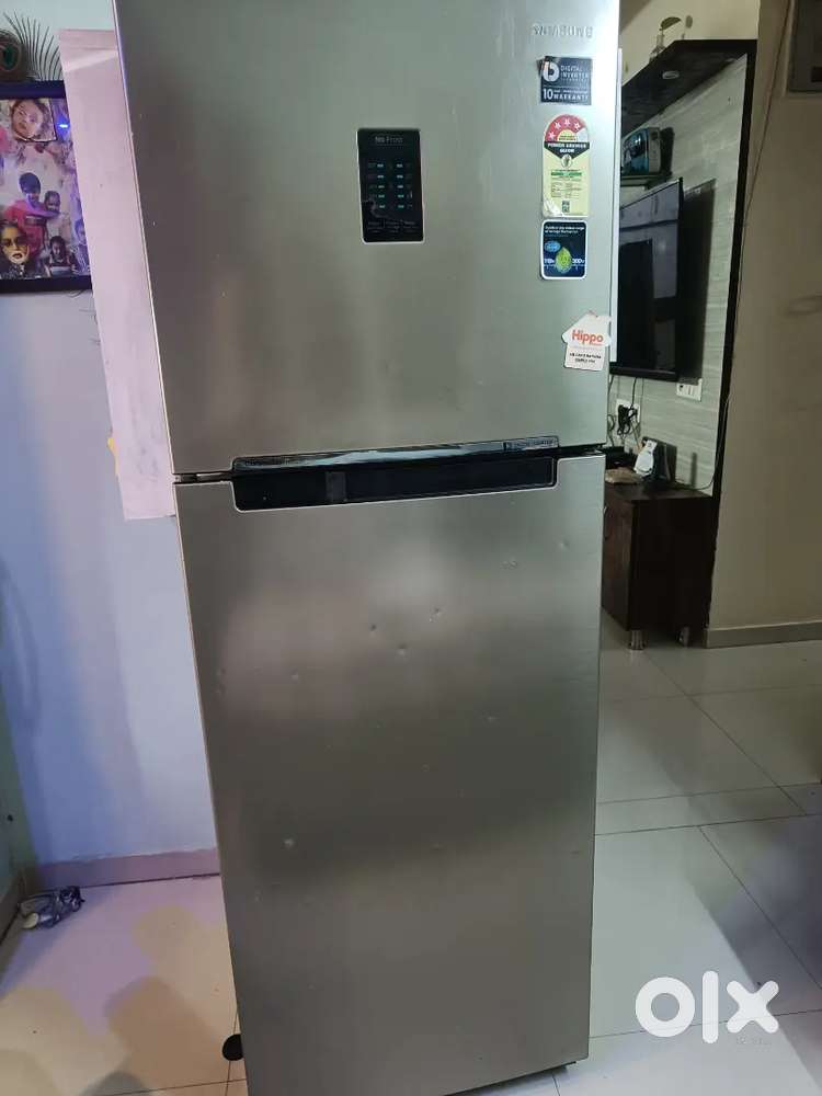 Double door fridge