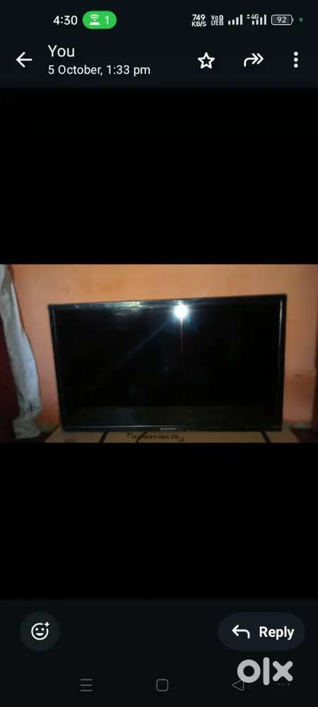 32 inches Reconnect telivision for sale