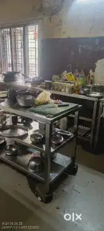 Restaurant helper and waiter କଲ -୮୩୨୮୯୦୨୨୬୯