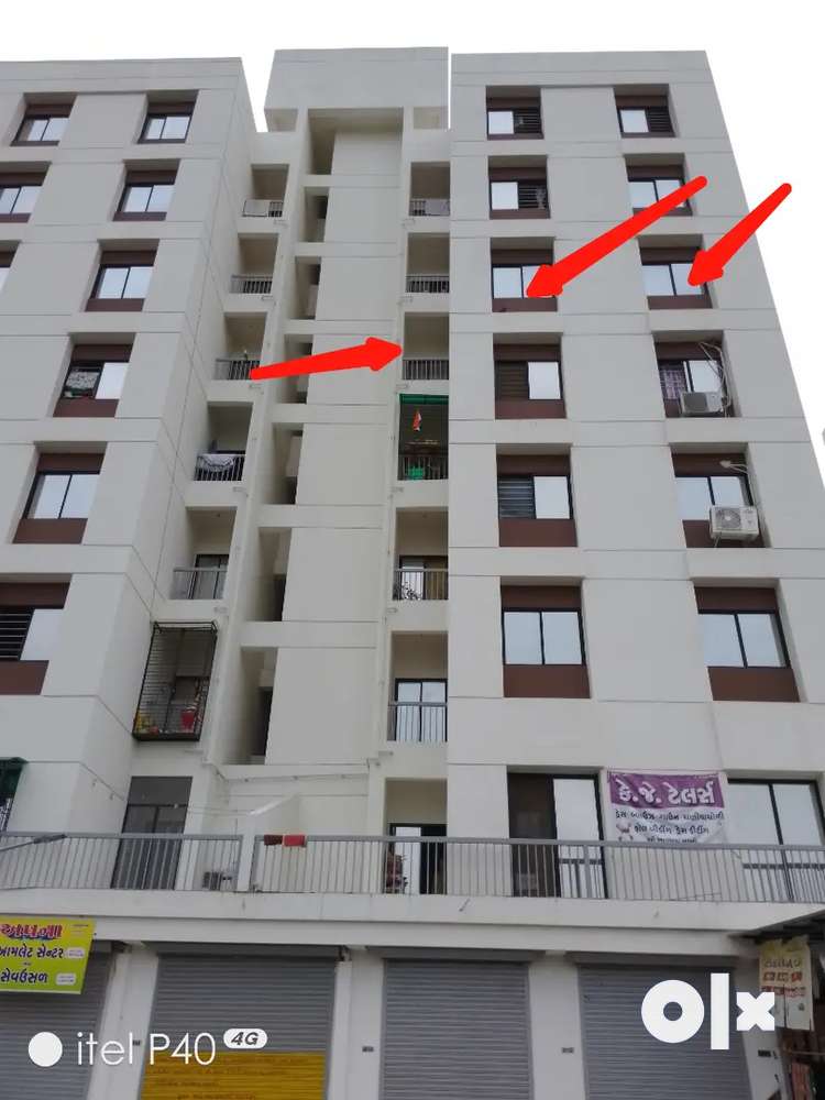 Road Facing 2 Bhk Urgent sell