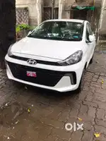 HYUNDAI AURA S CNG T PERMIT CAR MUMBAI