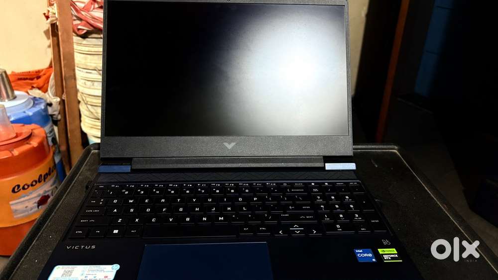 HP VICTUS RTX 2050 4 GB ( 512 GB )