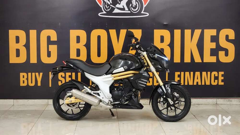 2016 mahindra MOJO