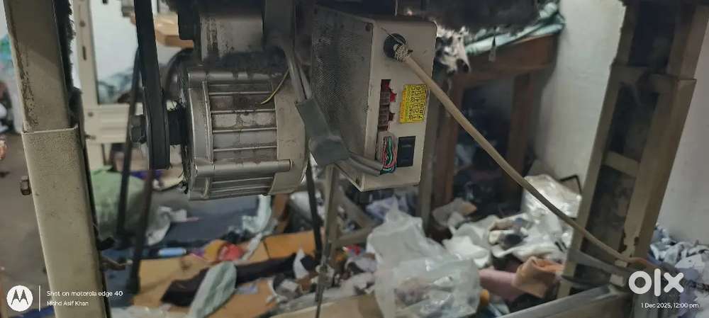 Jack juki sewing machine 9000/-