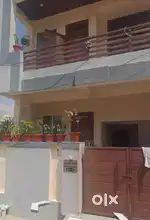 70 gaj unfurnished makaan for 60 lakhs