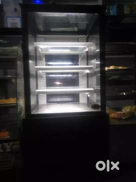 Display chiller