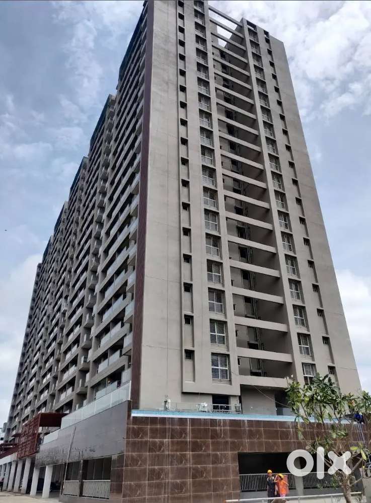 NEAR POSSESION  3BHK 1.17Crall inclusive 100 MTR FROM METRO STATION