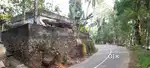 Old house sale 5.8 cent thannimoodu vembayam