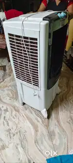 Bajaj cooler 95 ltr