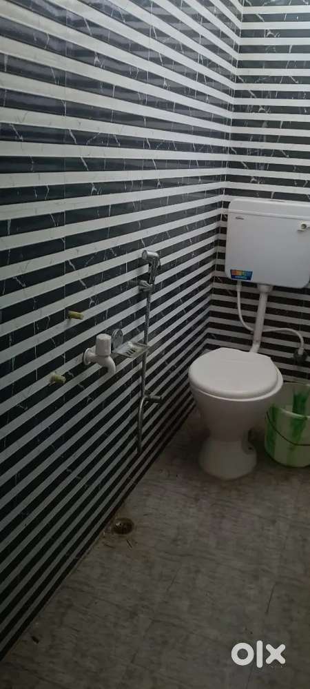Fully independent new tiles floor 1bhk at silpukhuri guwahati club bus