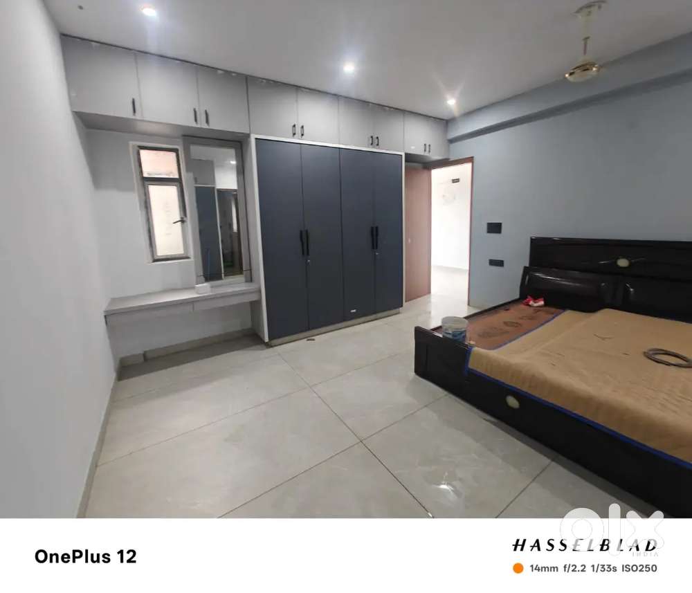 Depo metro station 2 kilometer