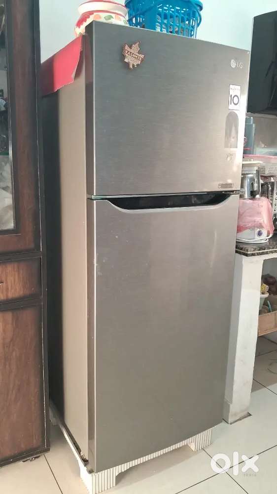 LG fridge good condition