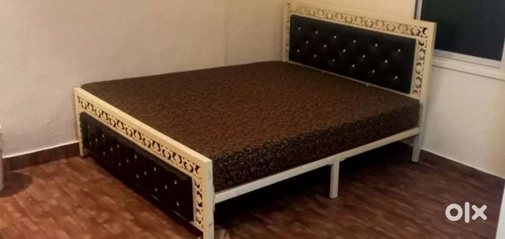 New double bed queen size without storage