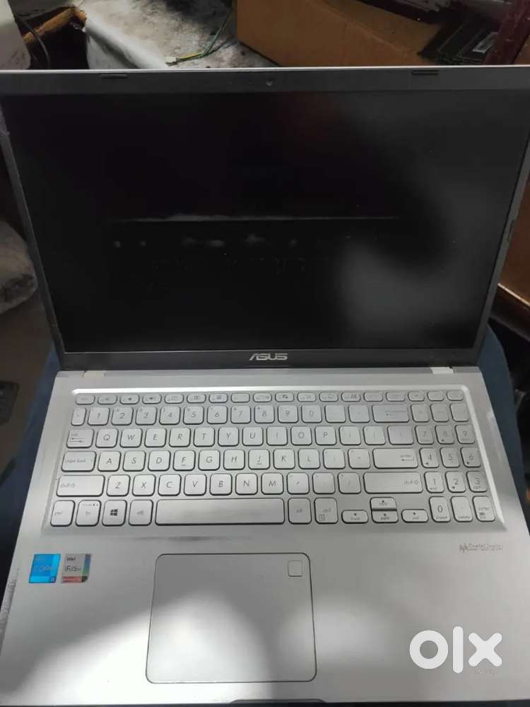 Asus core Intel i5 10 generation 8/512ssd ,window 11 inbuilt graphic