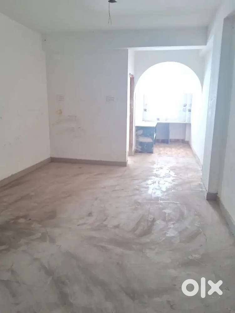 A beautiful 2 BHK ready to move flat in Barasat