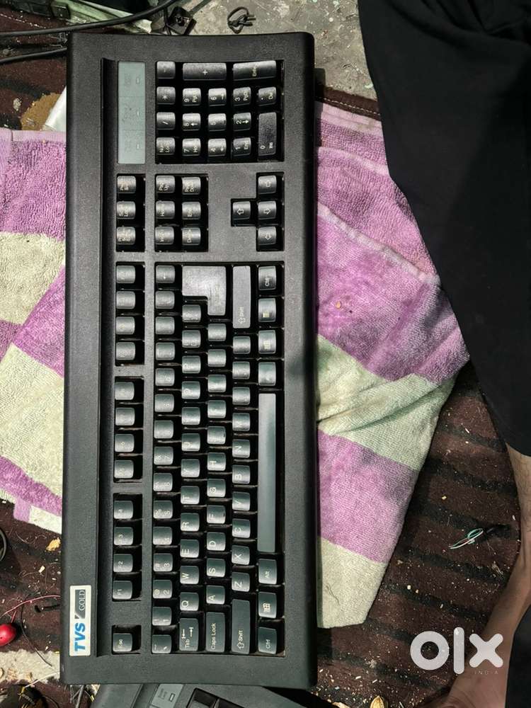 Hp dell acer. Tvs gold. Keyboard availble