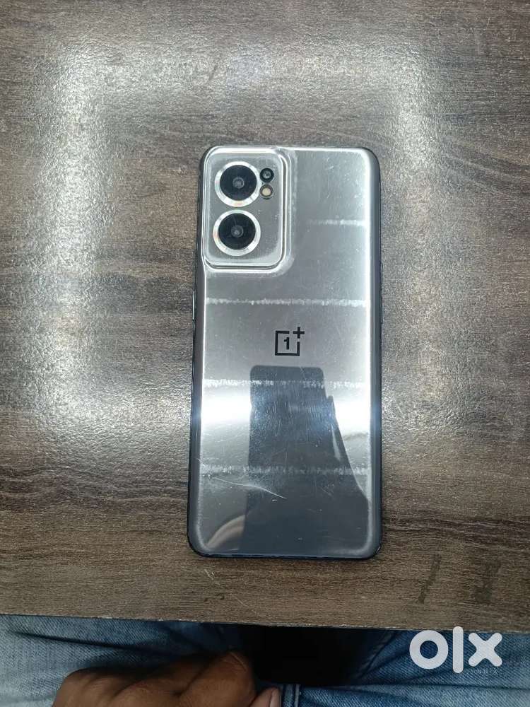 NORD CE2 5G GOOD CONDITION PHONE AND BATTERY BACKUP VERY GOOD BUT ,