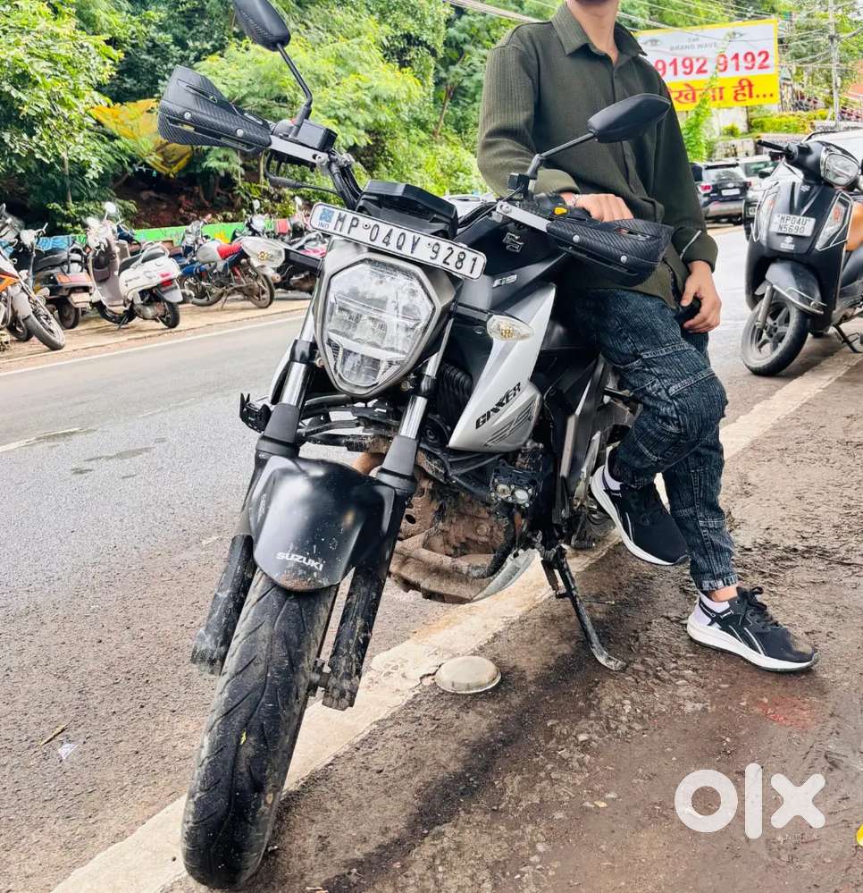 #ktm #bajaj #suzuki #yamaha #bmw #harleydavidson #TRIUMPH #royalenfild