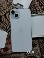 iPhone 15 Plus