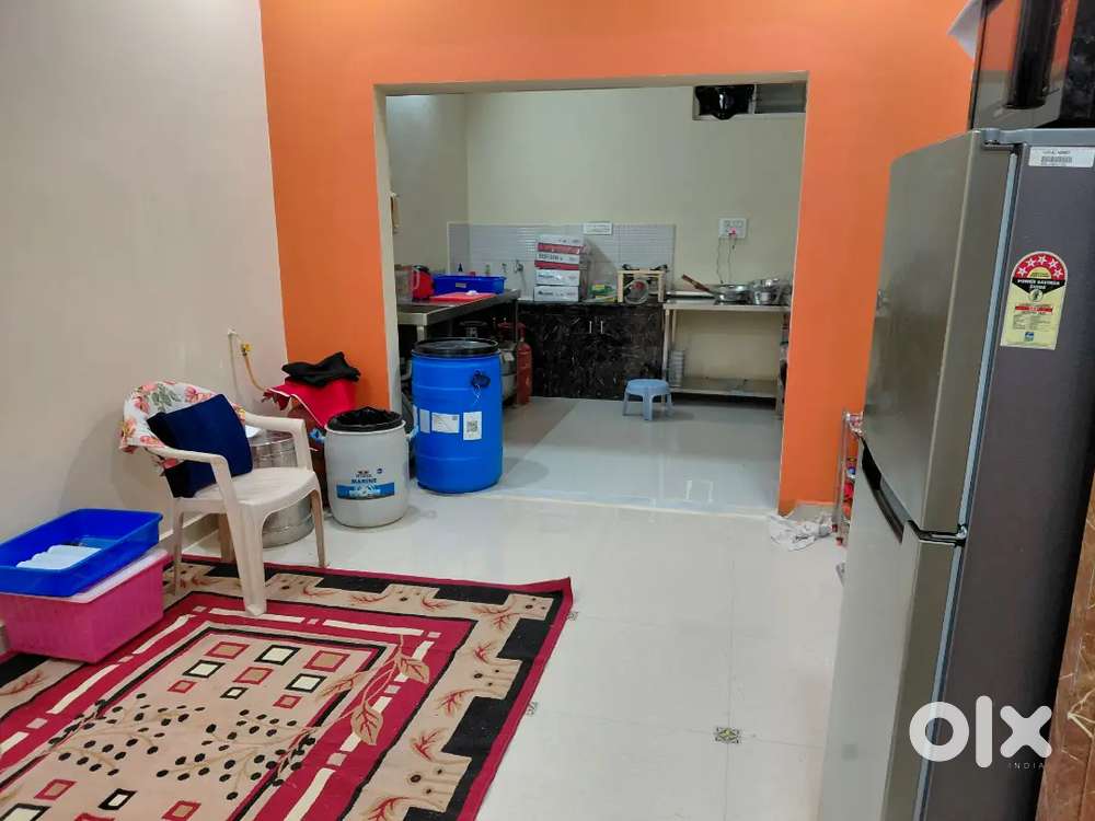 1 master bedroom with kitchen for 2 person only