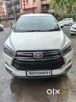 Toyota Innova Crysta Touring Sport 2.4 MT, 2017, Diesel