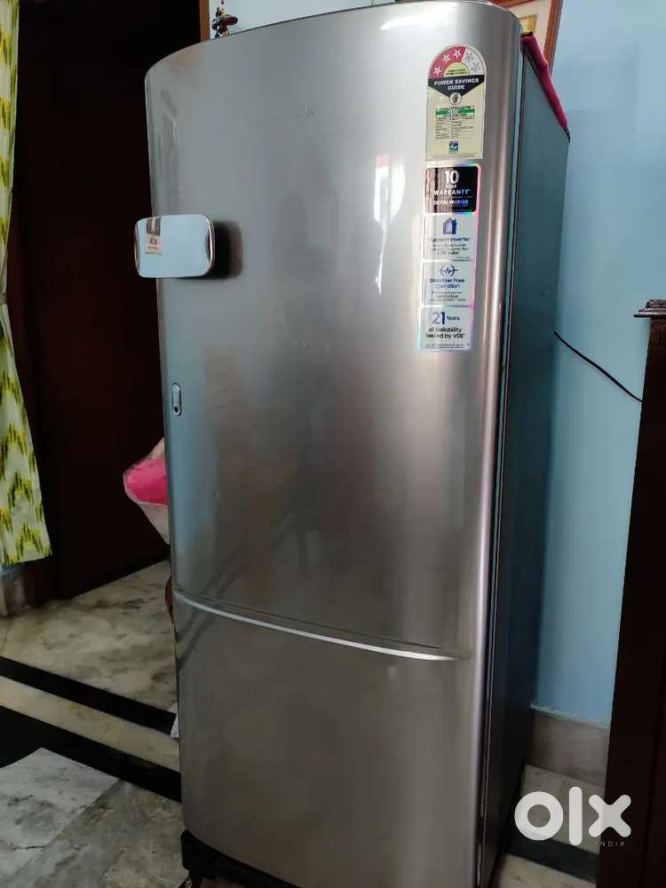 SAMSUNG REFRIGERATOR on Sale