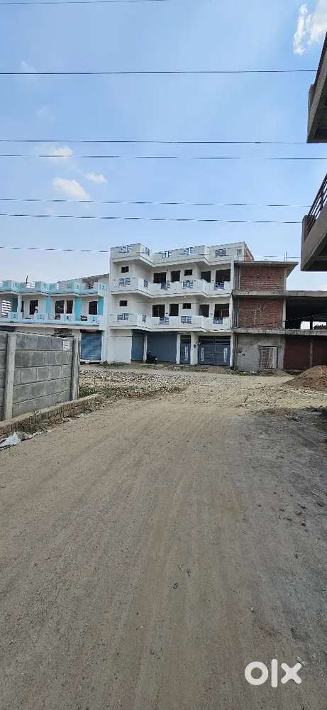 यशोदा नगर मे गंगा पुर कॉलोनी से लगा हुआ प्लाट ले तुरंत बनाकर रहने yog