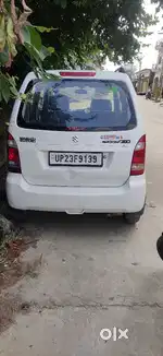 Gadi me koi Kami nhi hai ek no gadi hai