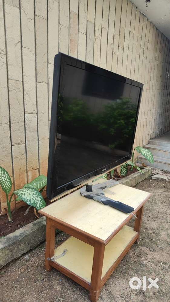 Samsung 46 inch smart tv
