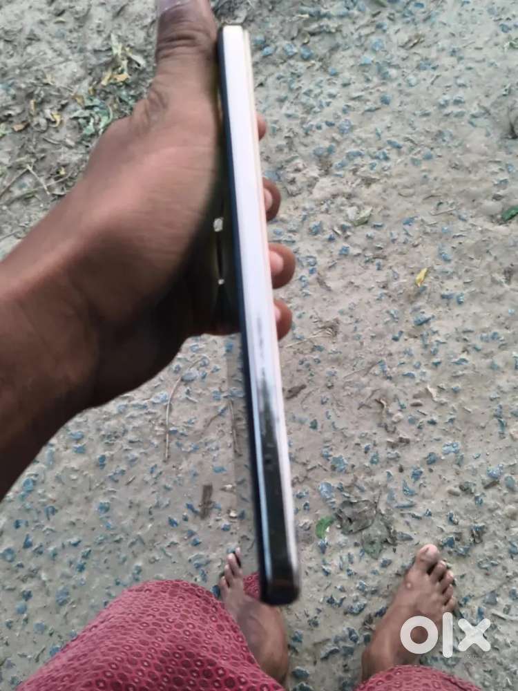 Hot 30 5G infinix