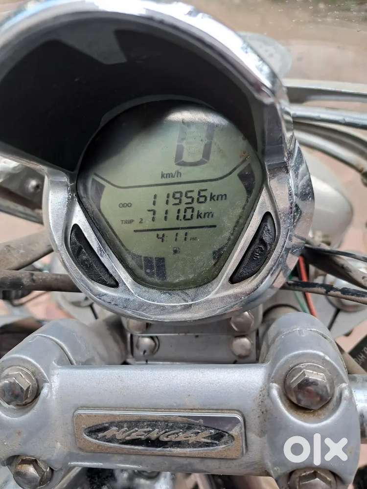 FITTED MODIFIED MAHARAJA SEAT