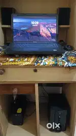 Dell Inspiron laptop with speakers, printer & table