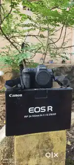 Eos r camera and full accessories