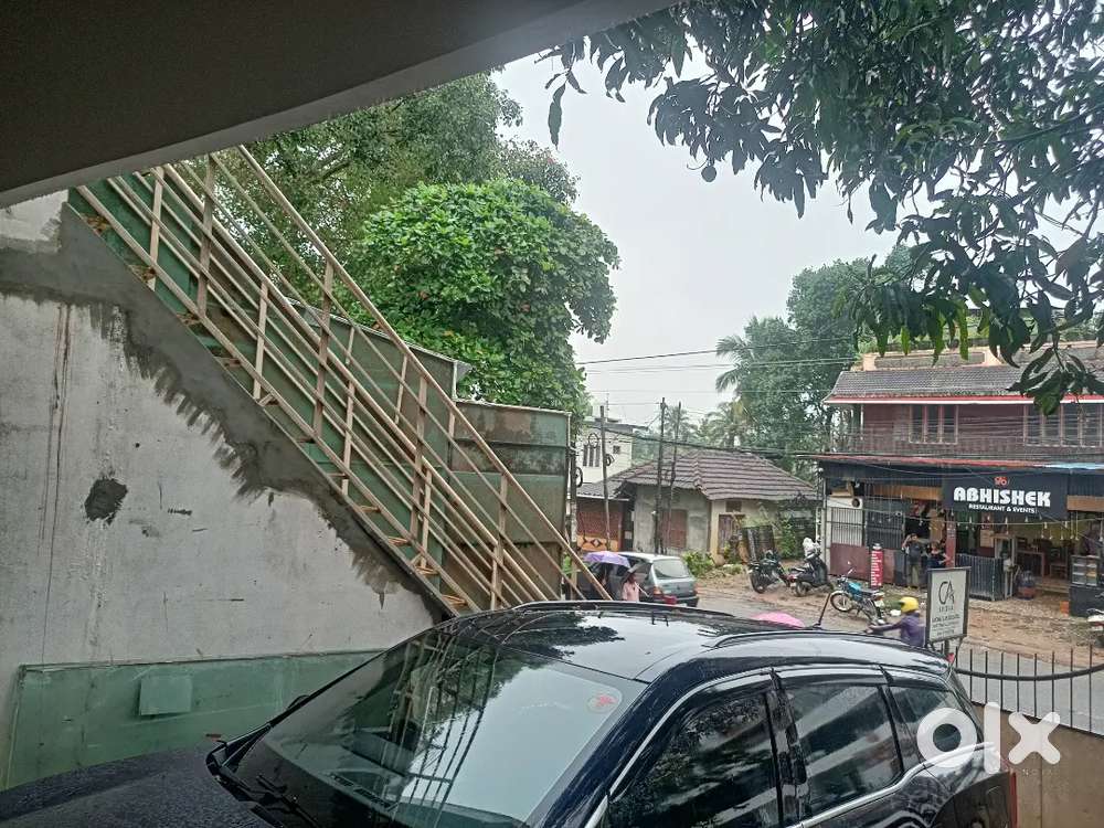 GROUND FLOOR COMMERCIAL SPACE