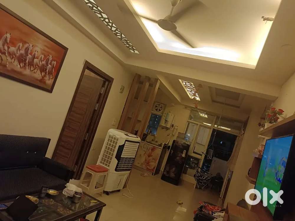 For Girls Furnished Bedroom in 2BHK (flat sharing)