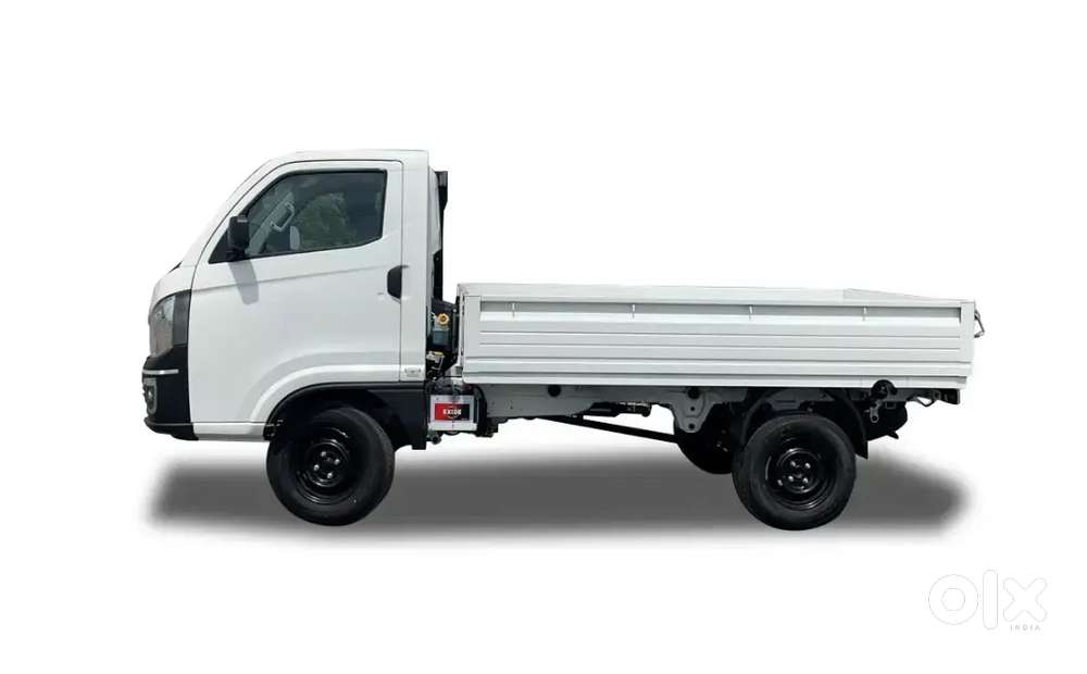 New vehicle showroom