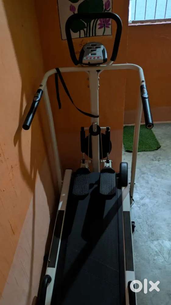Treadmill 3month old i brought it in 15k