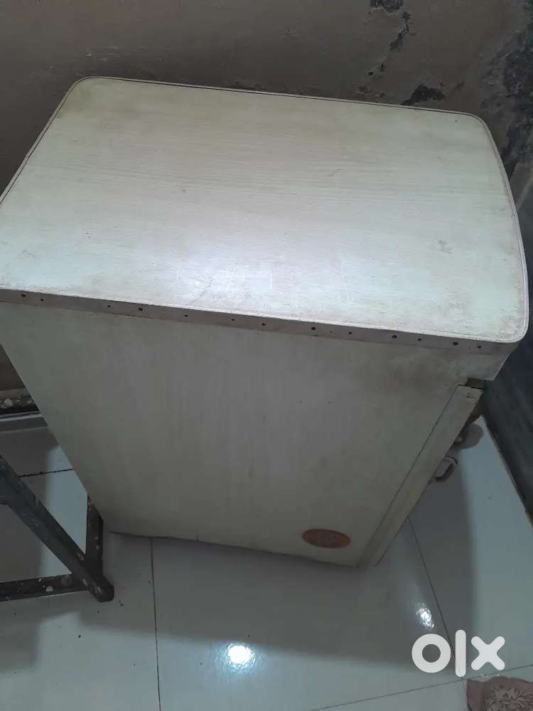 Small refrigerator
