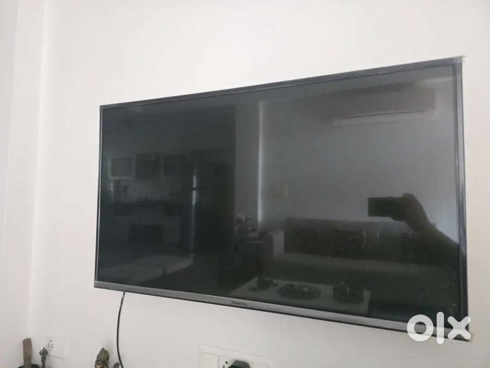 Panasonic 42 inch LED