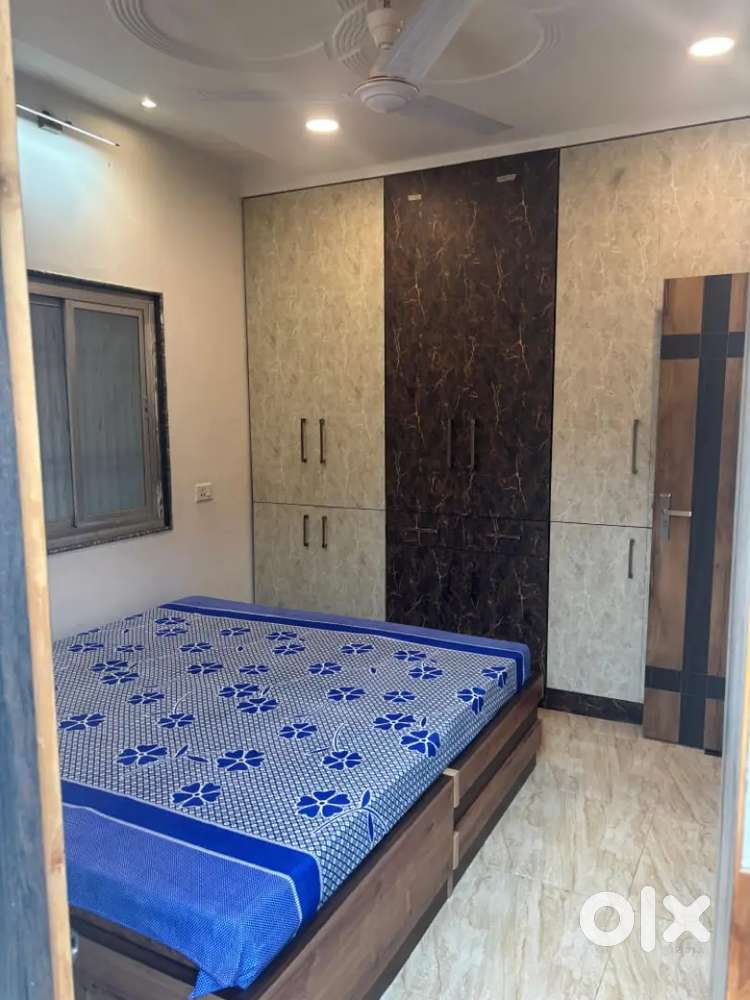 2bhk in ramkatora furnished with d bed ac frige led tv