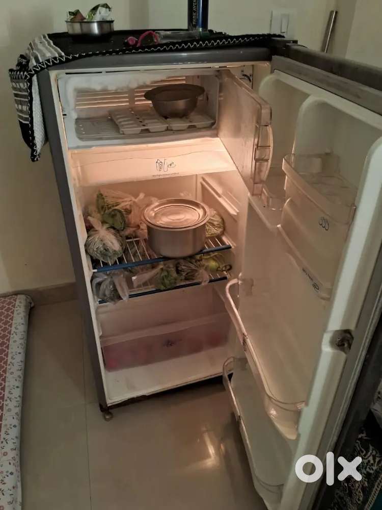 whirlpool 165 ltr fridge