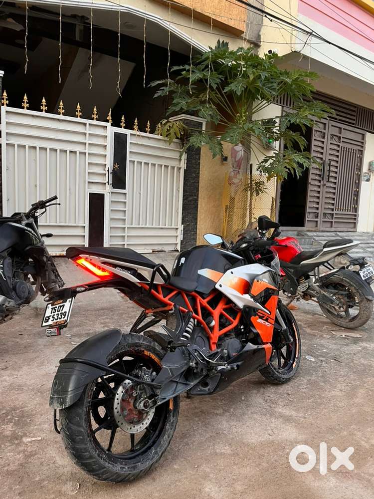 ktm rc200 model 2018 neat condition