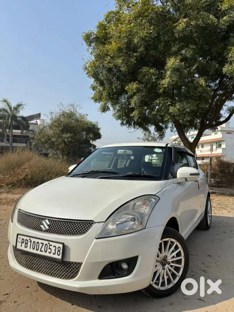 Maruti Suzuki Swift 2012 Diesel 117000 Km Driven