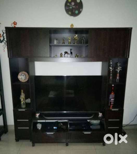 MarqBigger 55 UHD Smart LEDTV with HDMI n USB of 2160p high resolution