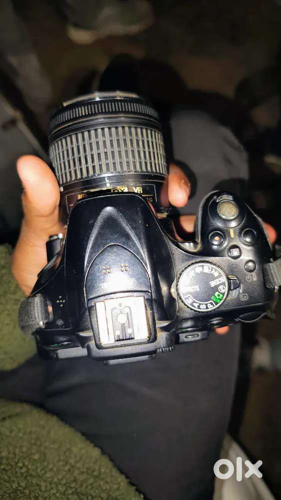 Nikon 5200
