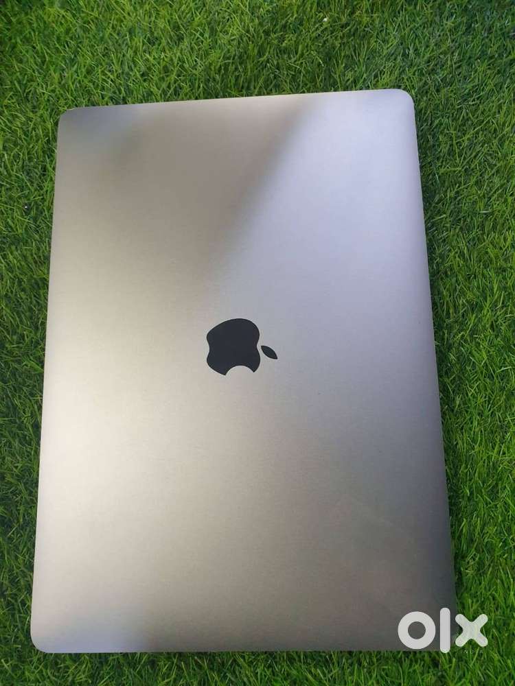 Wholesale  Apple MacBook Air 2179 Rate 26000/-