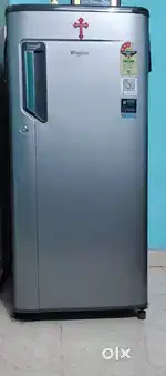 Whirlpool Ice Magic 215 Litre