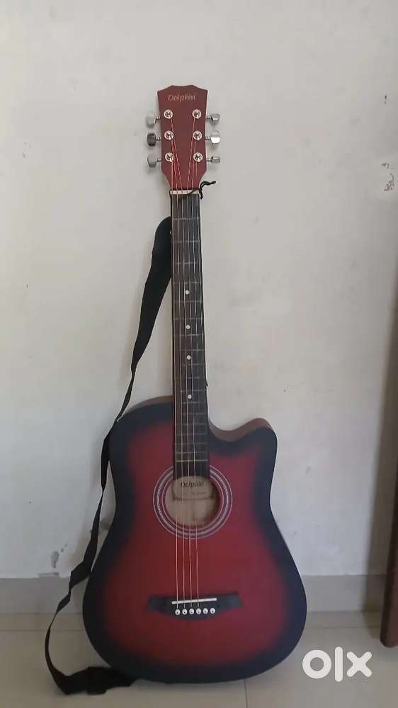 DOLPHIN GUITAR DT 1C WITH FREE COVER AND SILICON FINGER TIP