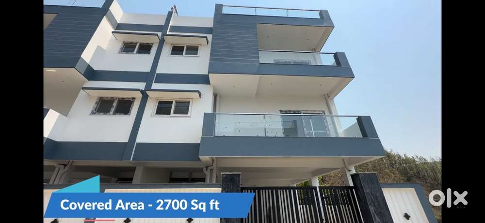3 BHK Villa with Jazebo and 3 Car Parking