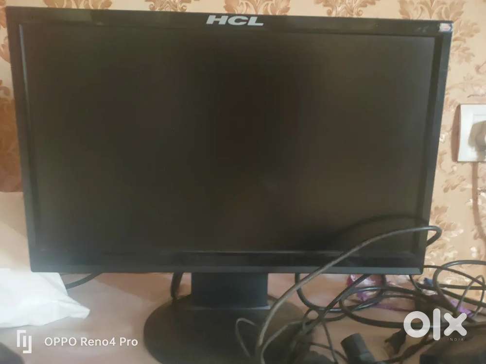 HCL 18.5 inch monitor